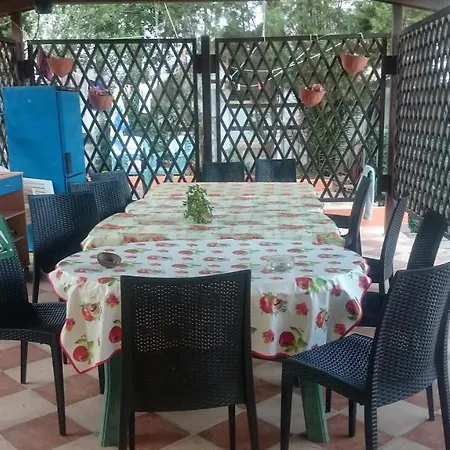 Porto Pino Mimosa Vila