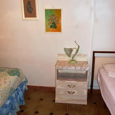 Villa Porto Pino Mimosa *