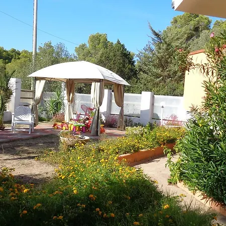 Porto Pino Mimosa * Sant'Anna Arresi