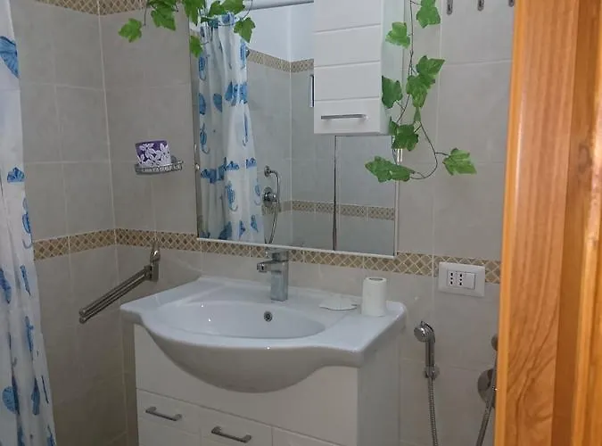 Porto Pino Mimosa * SantʼAnna Arresi