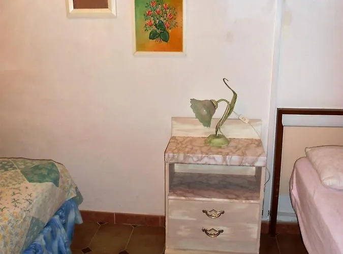 Villa Porto Pino Mimosa *