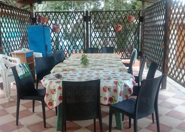 Porto Pino Mimosa Vila